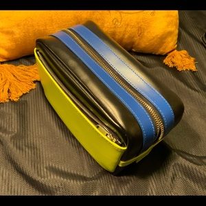 Marc Jacobs Leather Travel Cosmetic Case. Guaranteed Authentic